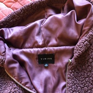 Timing fuzzy sweater